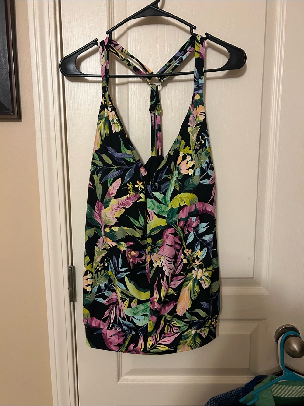 Women’s Floral V-Neck Tank Top - Black with Multicolor Tropical Print